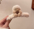 Flower Plushie Claw - Image 2