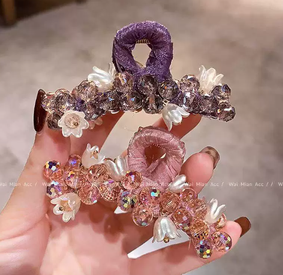 Tulip Crystal Claw